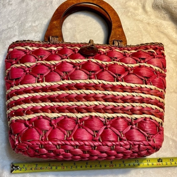 Straw Tote Red Beige Brown 100% Cornhusk Wooden Handles Fabric interior Pocket - Picture 11 of 12